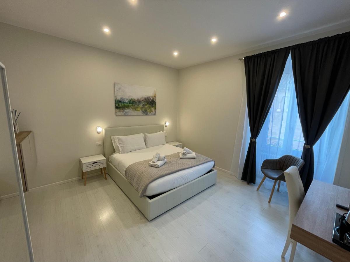 Quintus Luxury Suites Rzym Zewnętrze zdjęcie