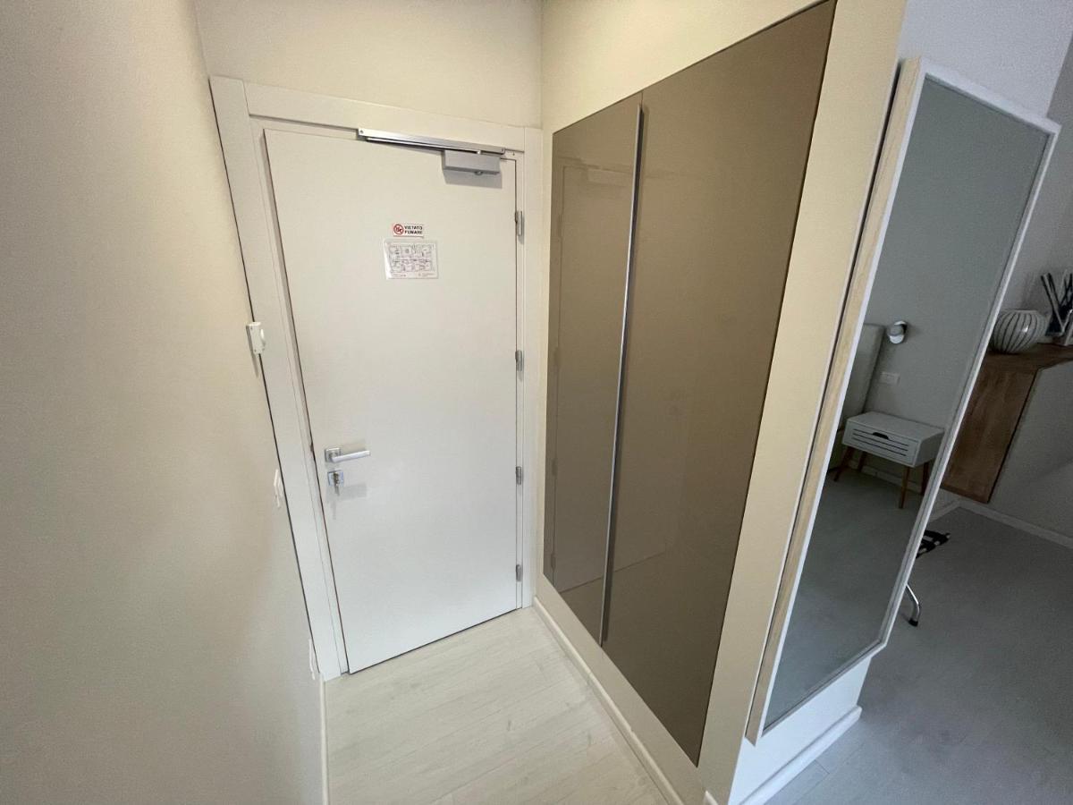 Quintus Luxury Suites Rzym Zewnętrze zdjęcie
