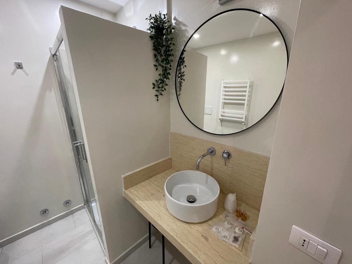 Quintus Luxury Suites Rzym Zewnętrze zdjęcie