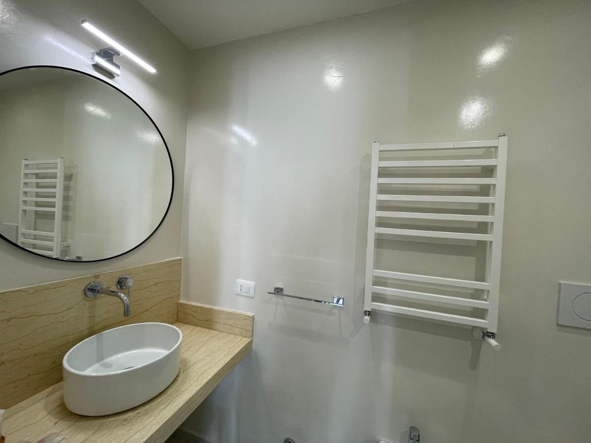Quintus Luxury Suites Rzym Zewnętrze zdjęcie